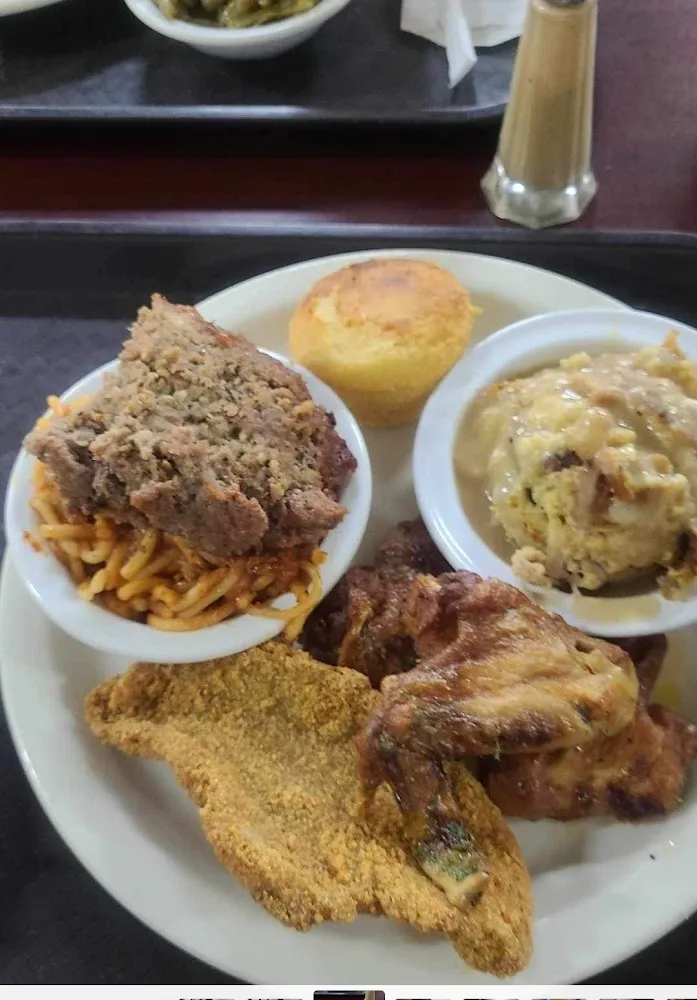 Neckbone and Meatloaf Plate Baked Chicken Dressing